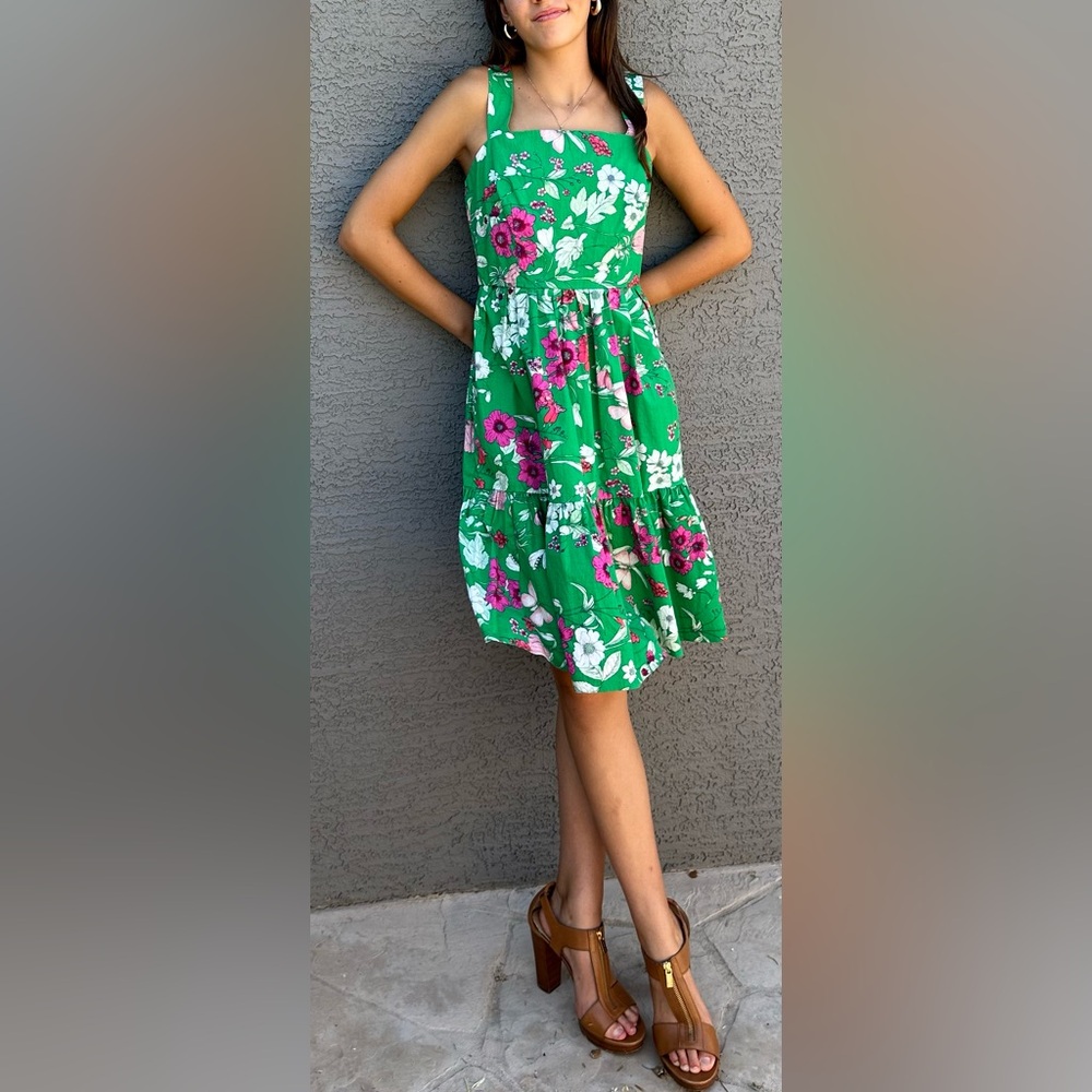 Eliza J Sleeveless 50s Vibe Garden Party Cotton Floral Sun Dress ZB6